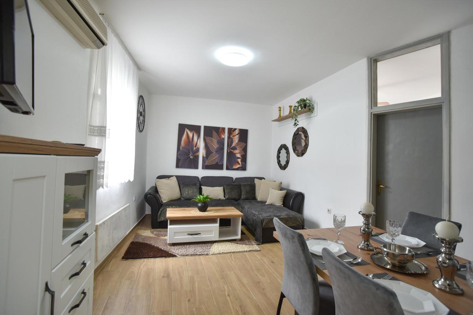 Apartment Stan Stari Grad