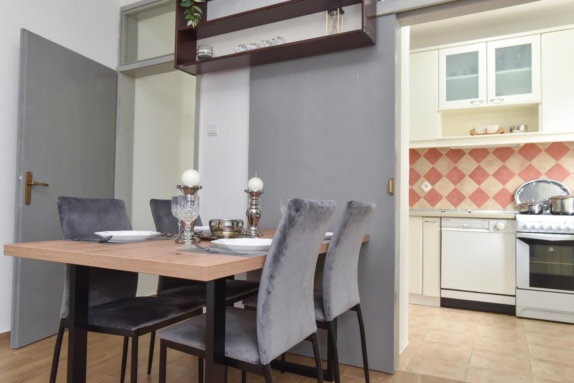 Apartment Stan Stari Grad Budva